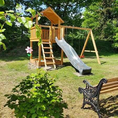 Familienfreundliche Ferienwohnung Зольтау Экстерьер фото